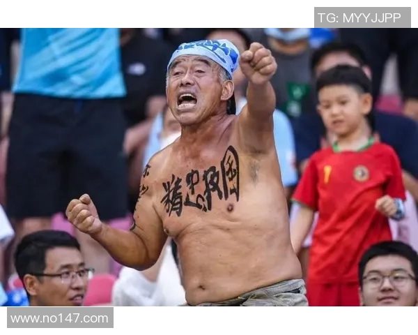 大爷足球明星精彩瞬间集锦让你领略不一样的球场魅力与激情